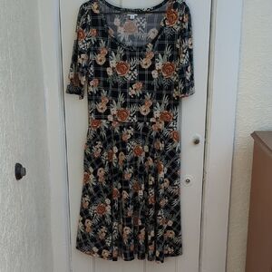 EUC LuLaRoe Nicole Black and Rust Floral Midi Dress XL